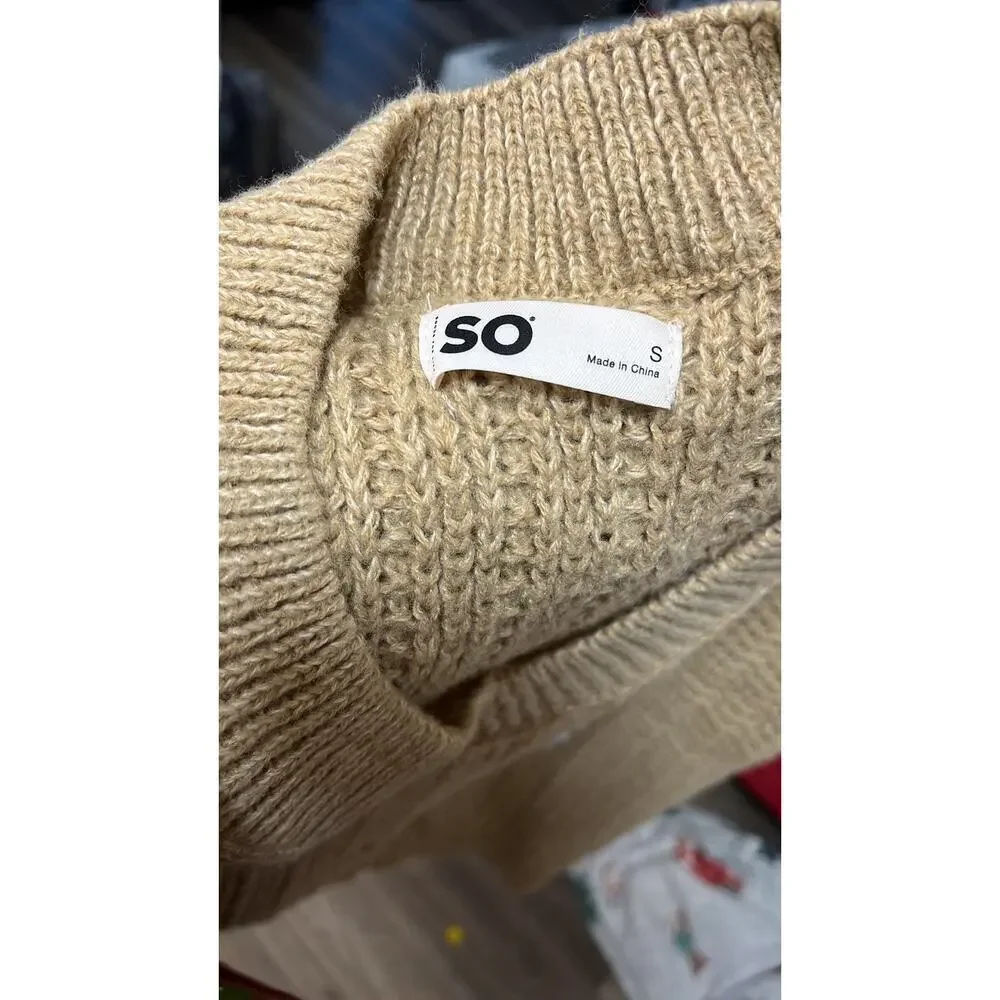 Last One! NWT SO Cable Knit Yarn Sweater Sz M Tan Camel - Picture 8 of 8